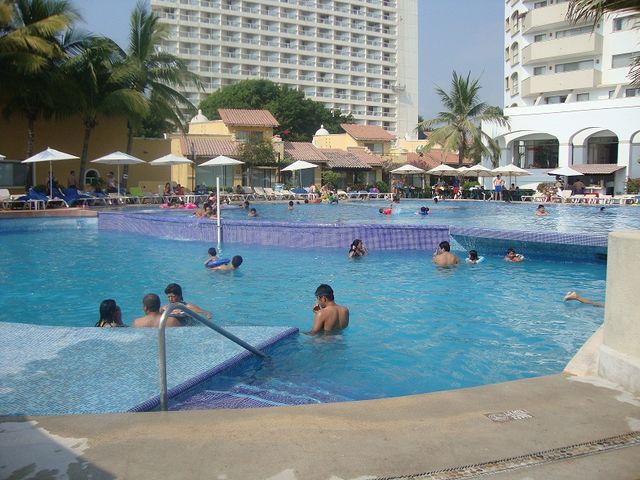 Esta muy bonita la alberca recien remodelada