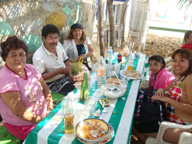 Gracias por viajar con nosotros.