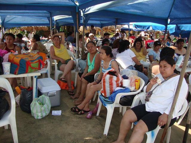 Disfrutando una rica tarde de sabado en Papagayo